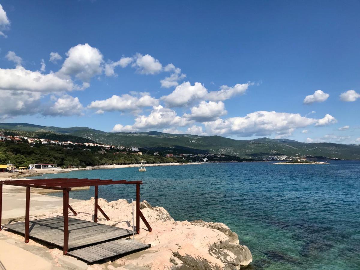 Loft-Beach-Apartments Ratko Novi Vinodolski Ngoại thất bức ảnh