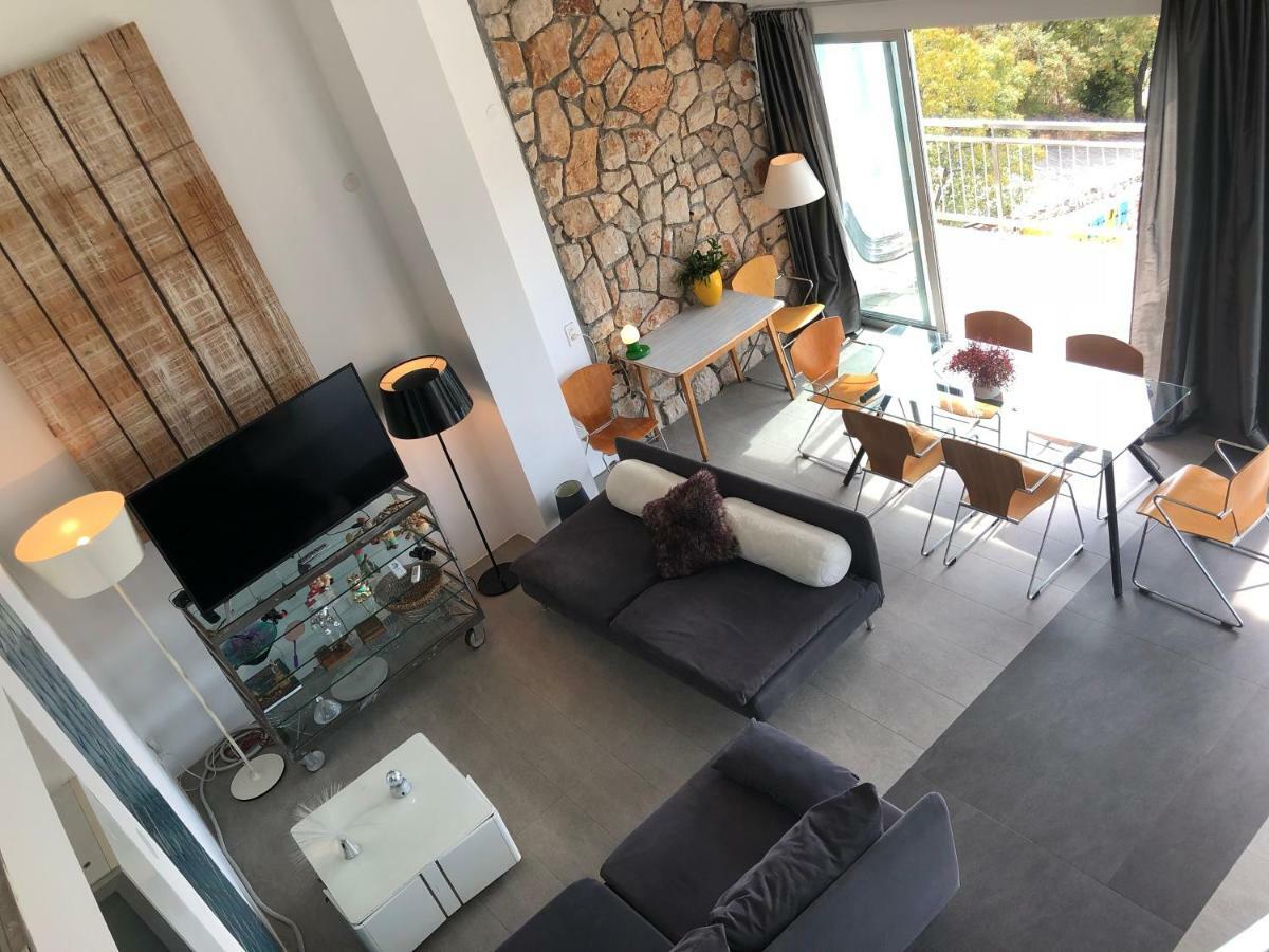 Loft-Beach-Apartments Ratko Novi Vinodolski Ngoại thất bức ảnh