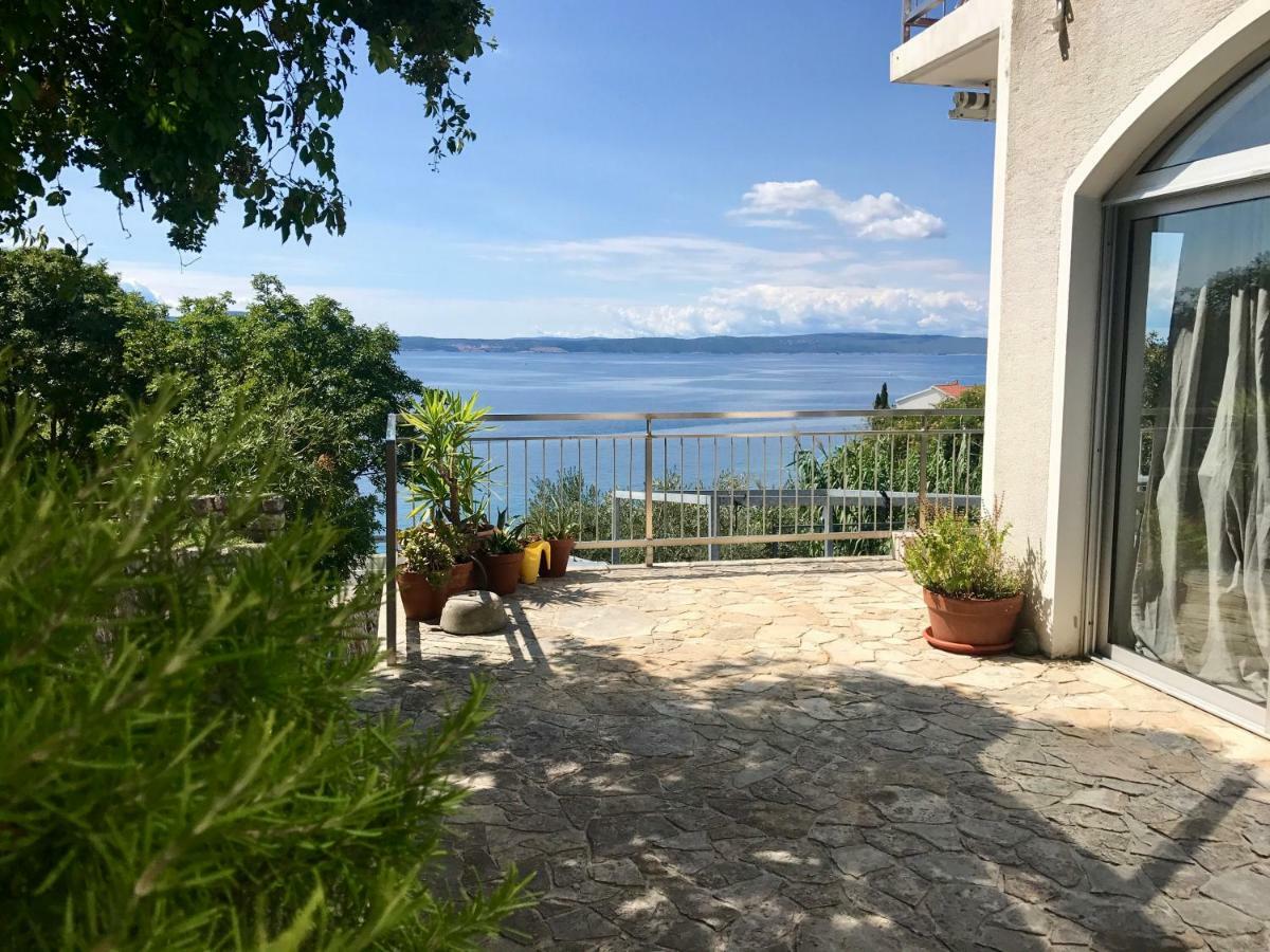 Loft-Beach-Apartments Ratko Novi Vinodolski Ngoại thất bức ảnh